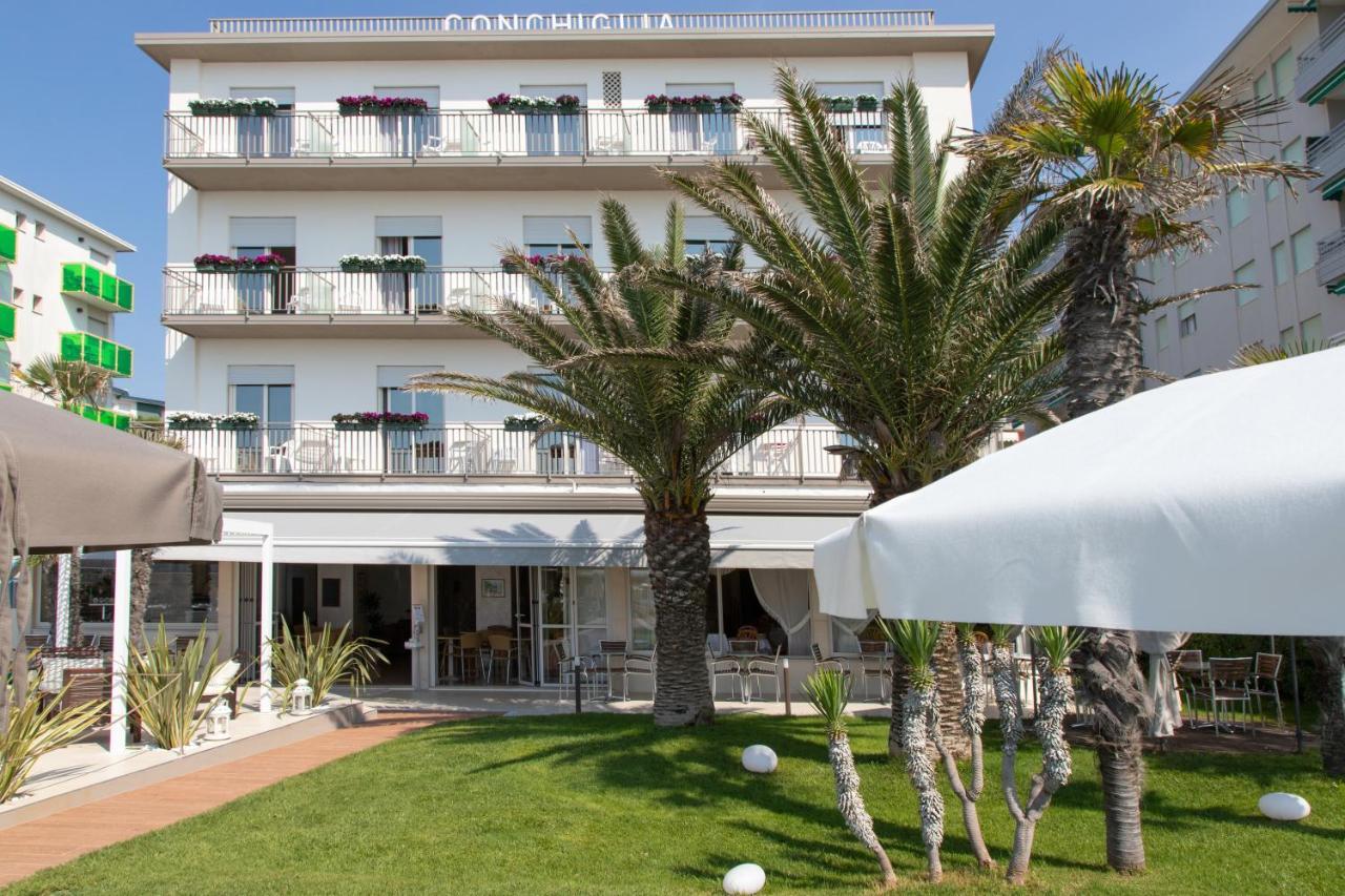 Hotel Conchiglia Lido di Jesolo Bagian luar foto