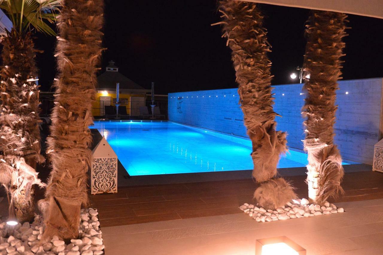 Hotel Conchiglia Lido di Jesolo Bagian luar foto